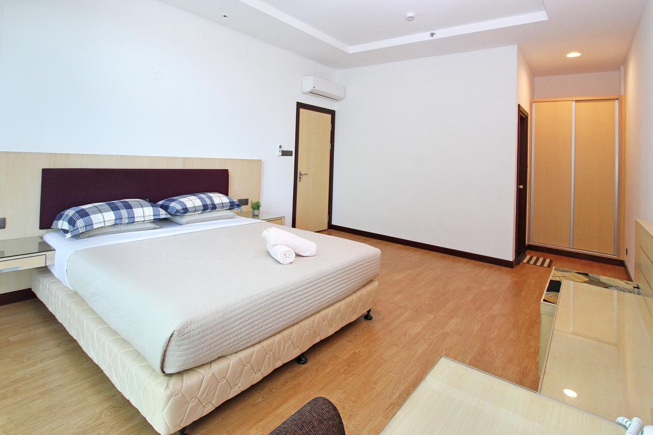 Bernard Holiday Home @ Imperial Suites Kuching Exterior foto