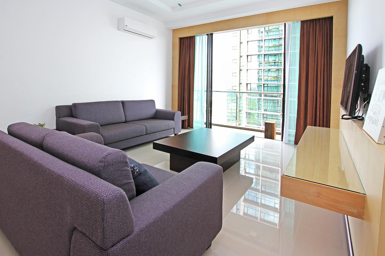 Bernard Holiday Home @ Imperial Suites Kuching Exterior foto
